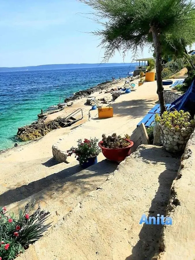 Apartment Anita Trogir 0*,